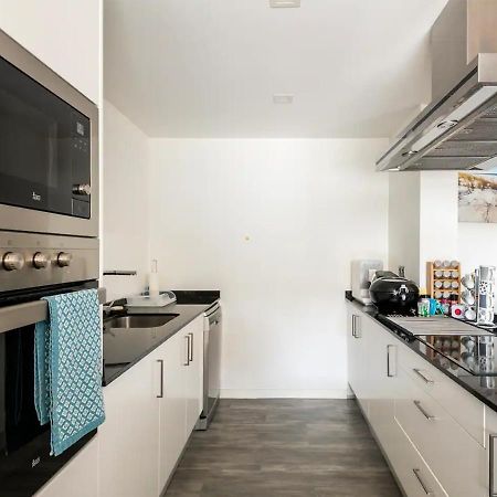 Lovely 1-Bedroom Apartment With Parking Ocean View Funchal  Exterior photo